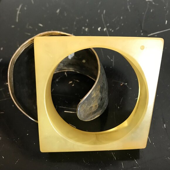 Lot Costume Fashion Jewelry Chunky Bangles Bracelets, Necklaces, Ring, Pendant - Picture 8 of 11